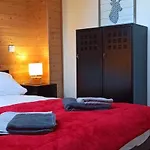 Pom'pin Chalet